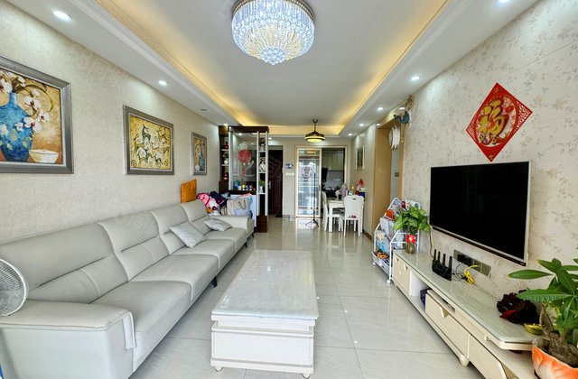 悦峰天誉花苑3室2厅92.57㎡130万二手房图片