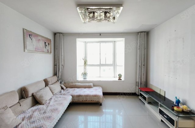 急售！星光水晶城东边户三室！免大税带储！光明小學 七中！阿卡