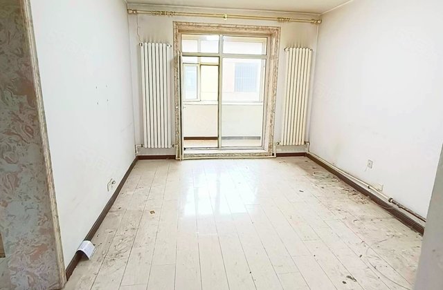 电力六小区2室2厅70㎡49万二手房图片