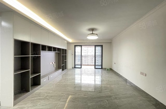 名门世家4室2厅141.39㎡128万二手房图片