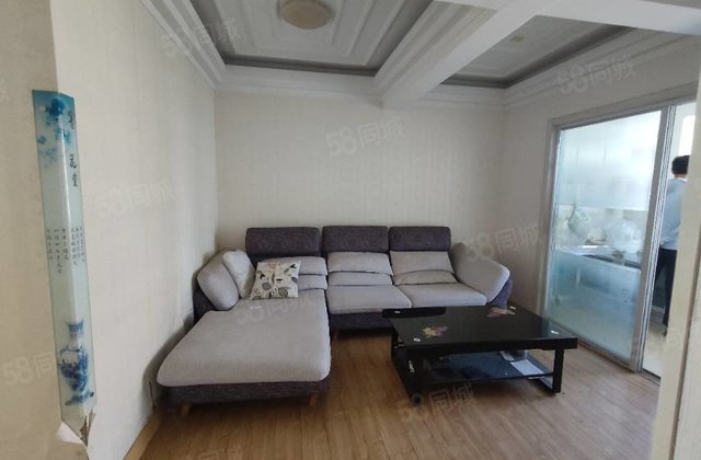 新东方龙湾东门附近 两室 好楼层 免大税 可按揭