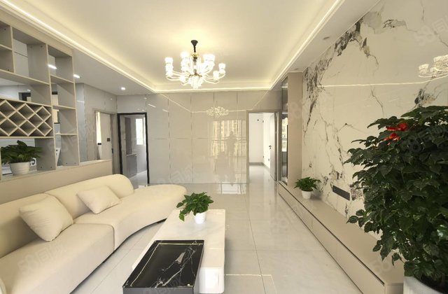 五里小区4室2厅120㎡79.8万二手房图片