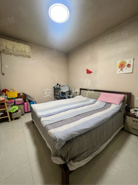 宜阳小区3室2厅2卫126㎡南北145万