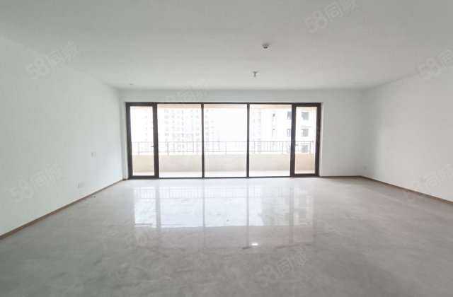 东关瑞府 老文轩 八中老一 新房未住 带车位