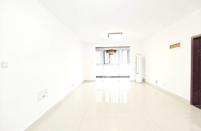 新出！书香东郡 送车位送储 三叶草 儒辰辰悦 二中 锦绣学府