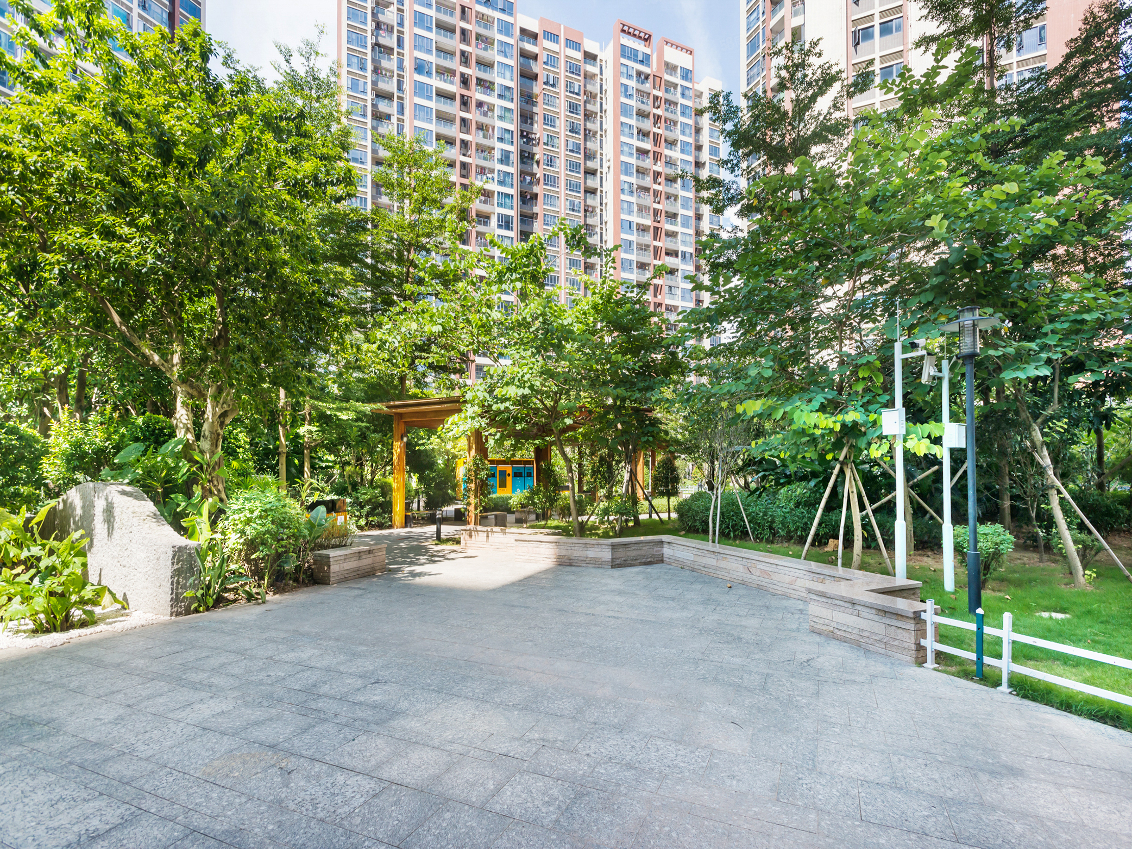 悠山美地家园3室2厅2卫89.55㎡南北0万