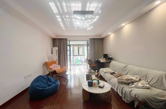 凤凰城凤鸣苑3室2厅128㎡238万二手房图片