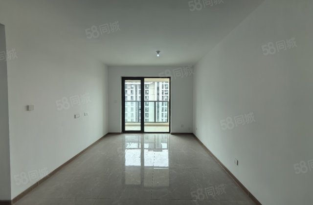 玖玺南区新房未住，有密码随时可以看房