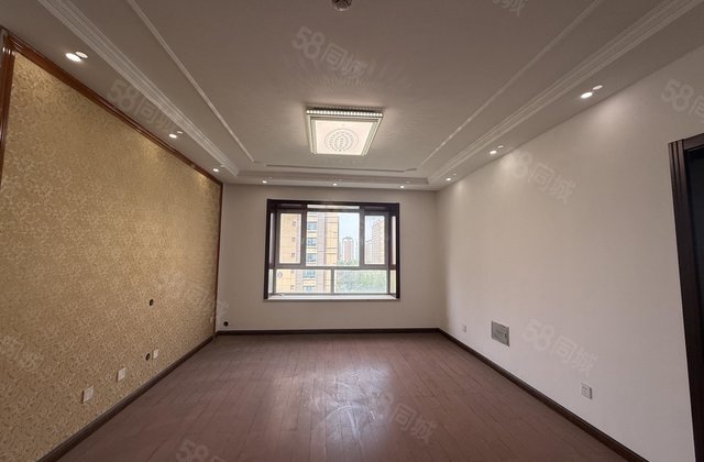 了实验文轩对面的金柱大学城东苑，免大税送车位储藏室可按揭