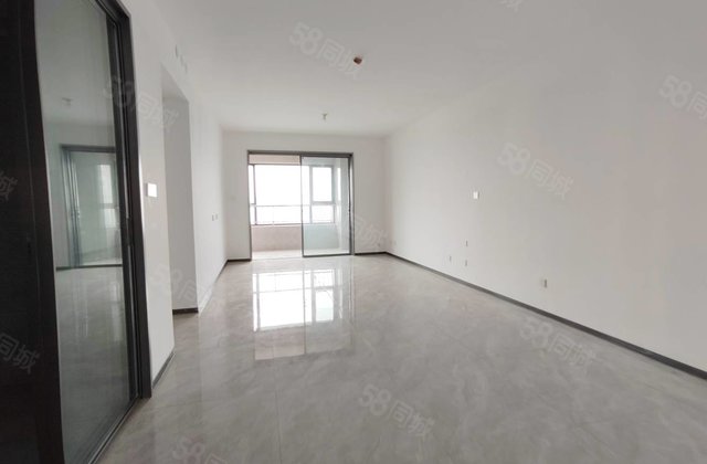 新上区政府一实验，明康康盛园，中间好楼层，新房未住随时看房