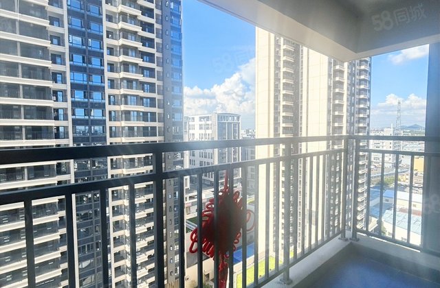 智富新天地4室2厅99㎡85万二手房图片