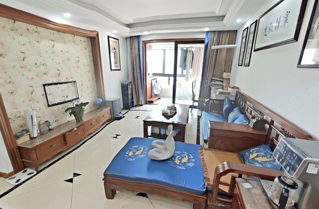 新外滩1号3室2厅91.32㎡215万二手房图片