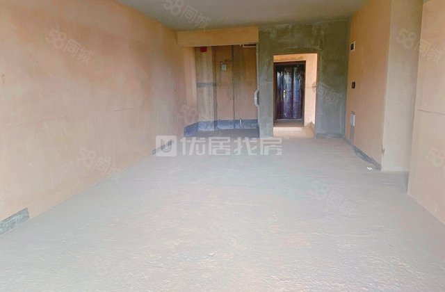 泉天下四湖区4室2厅111㎡66.8万二手房图片