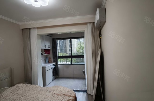 金地环球之光3室2厅120.02㎡66.8万二手房图片