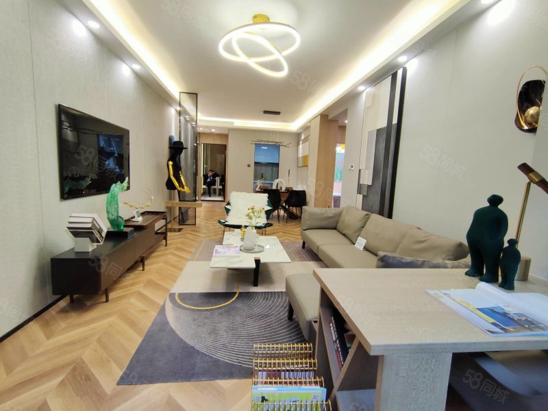 紫晶珑悦园 期房 均价13500起 总价110左右 北师