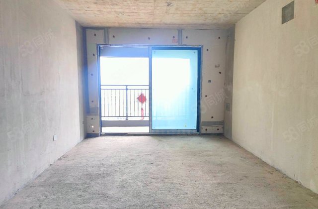 长房越秀星悦荟4室2厅118.25㎡66.8万二手房图片