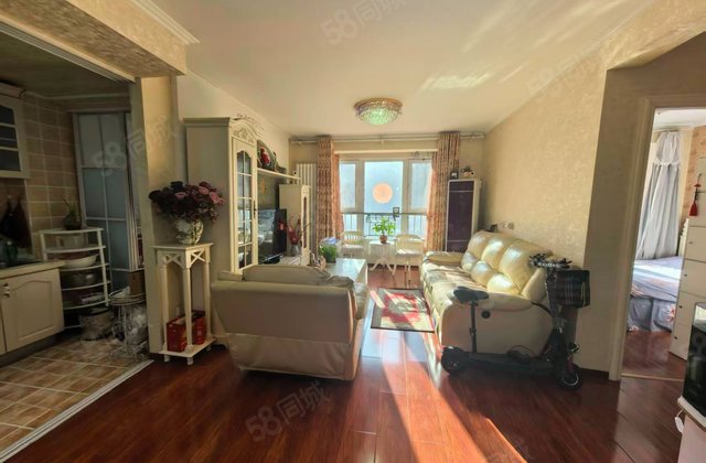 上上城第三季2室2廳1衛(wèi)75.29㎡南65萬(wàn)