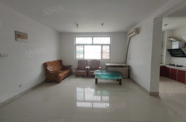 香江附近多层三室免大税带储藏室价位可以商量