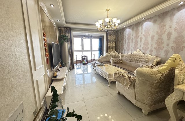 学府城3室2厅156㎡90万二手房图片