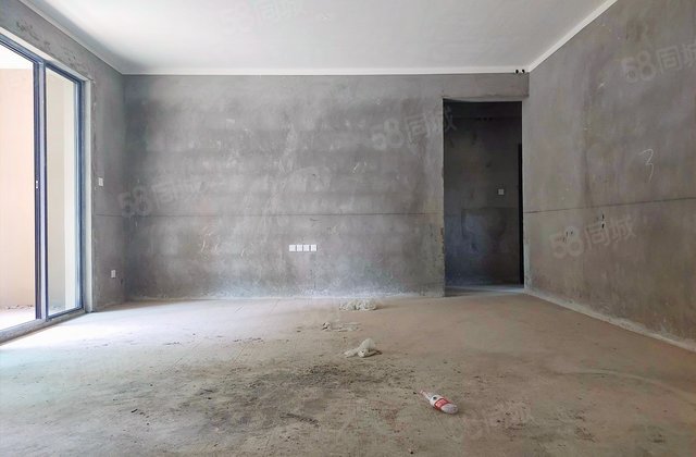 远洋九公子4室2厅131.22㎡150万二手房图片