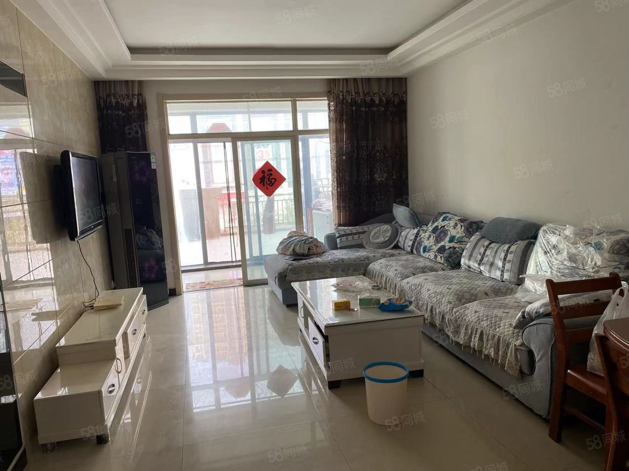 巨人印象小区3室2厅2卫116.47㎡南北58万