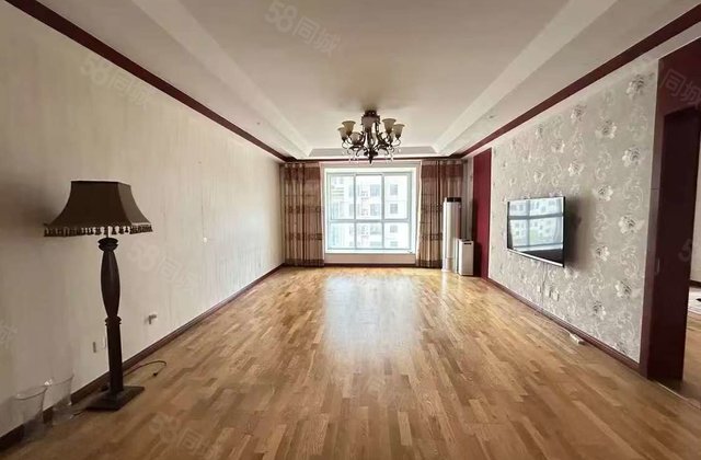 运河边！汇金街上~电梯好楼层送车位~元宝户型~免大税可按揭！