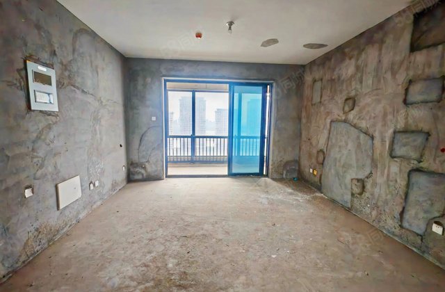 海投第一湾(一期公寓住宅)4室2厅126.57㎡235万二手房图片