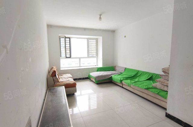 出门二中，大学城电梯洋房，总高11层，两室两厅，南北透通送储