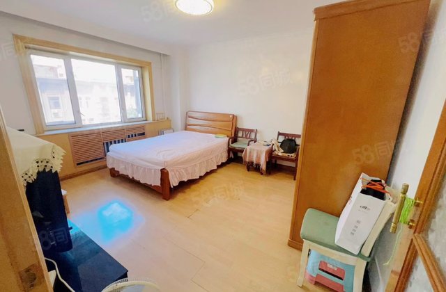 河苑观景花园2室1厅70.24㎡70万二手房图片
