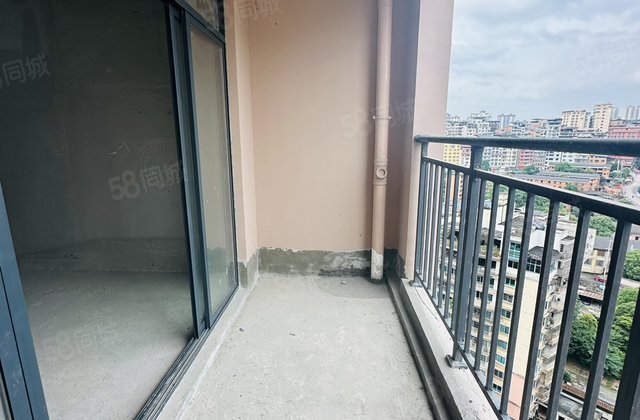 惠邦学府世家3室2厅93㎡46.8万二手房图片