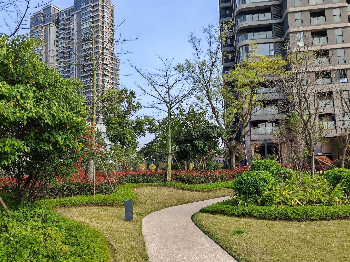 融信上江城d区115平豪装60万仅售138万