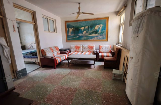 市中心  东昌本校  联通家属院  看房方便  价可议