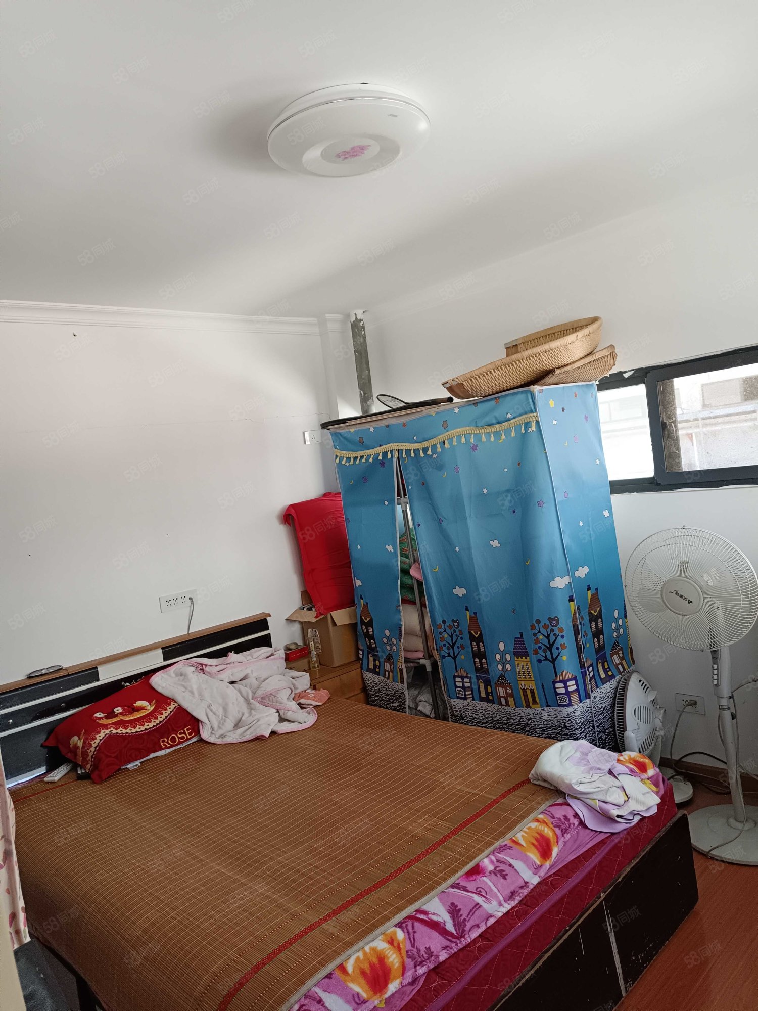 林安国际4室2厅1卫110㎡南35万