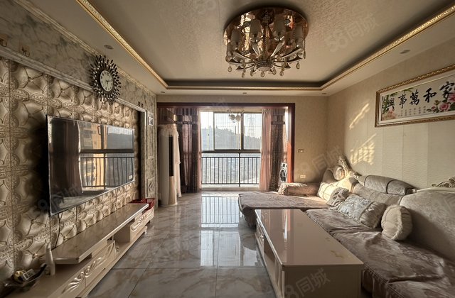 怡馨苑小区3室2厅118㎡35.8万二手房图片