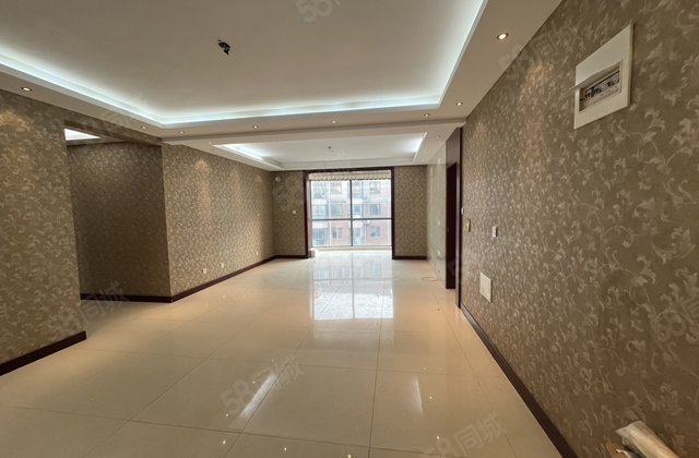 香格里拉国际城4室2厅137㎡97万二手房图片