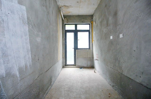 国韵村6室3厅242.54㎡320万二手房图片