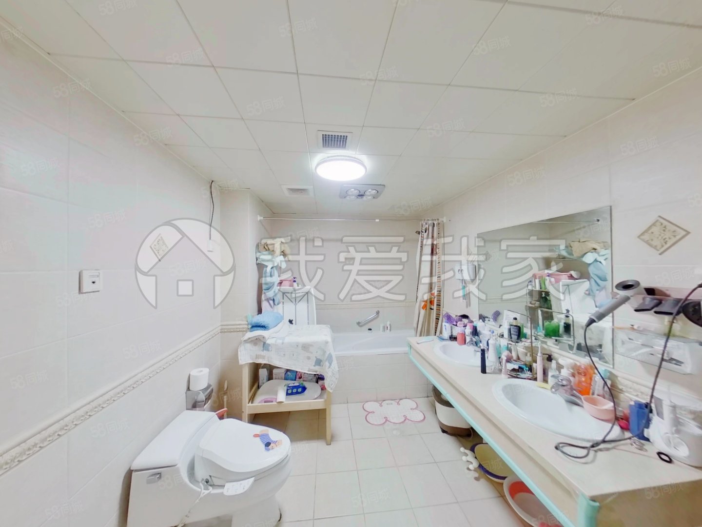 太陽國際公館4室2廳2衛(wèi)226.23㎡南北1299萬