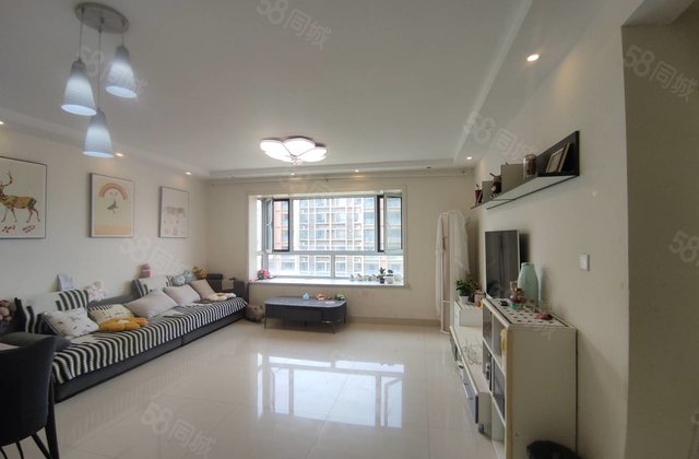 急！龙湾二期电梯洋房，东昌湖边，南北通透，送车位，储文轩附近