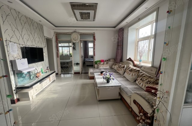 柳泉花园 边户 三室 停车方便 价格可议      实验