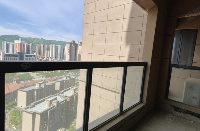 丹鹤绿洲3室2厅127㎡79.9万二手房图片
