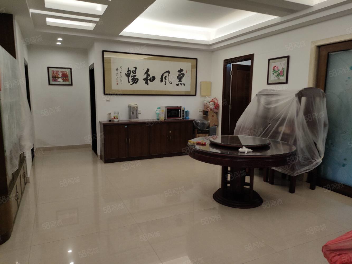 腾瑞万绿花园4室2厅2卫185㎡东南126万