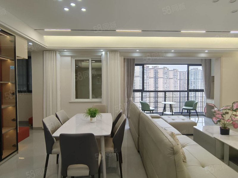 岳池精装四房 房东急售 龙庭御景 127盘 59.8万送车位