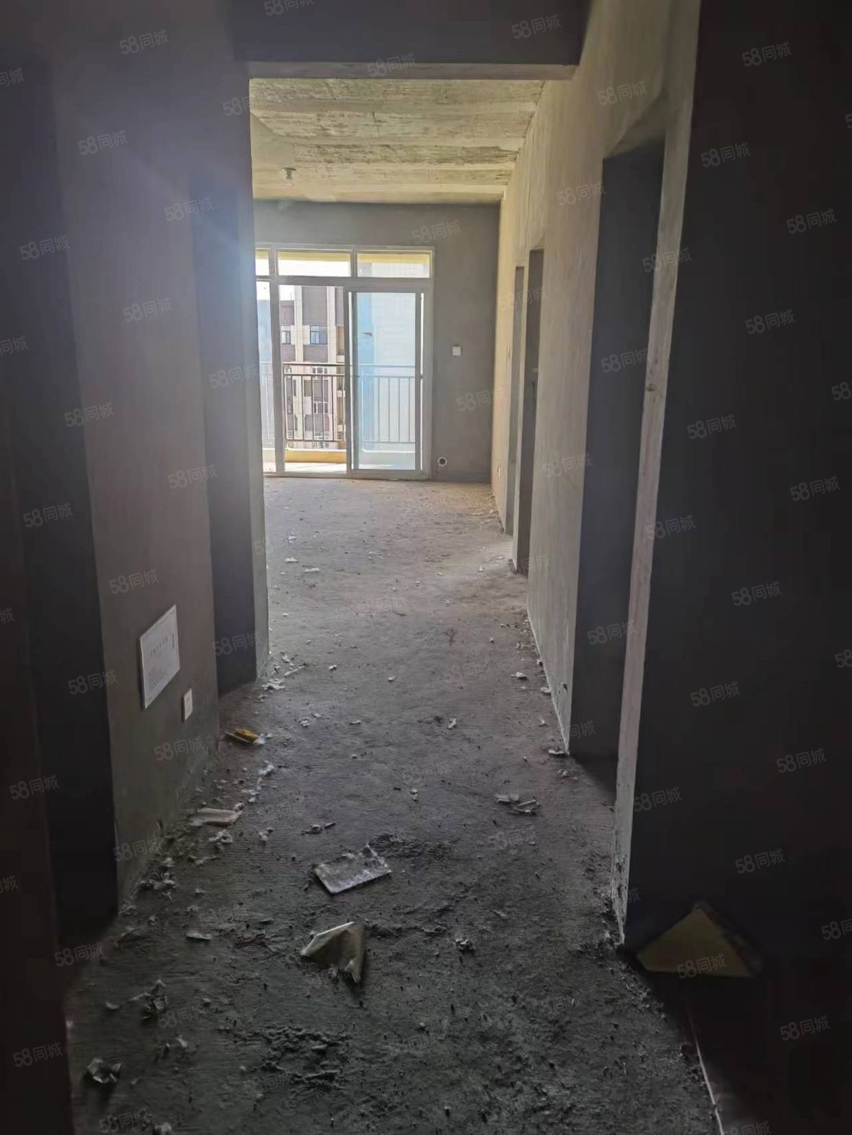 紫金御景3室1厅1卫99㎡北33万