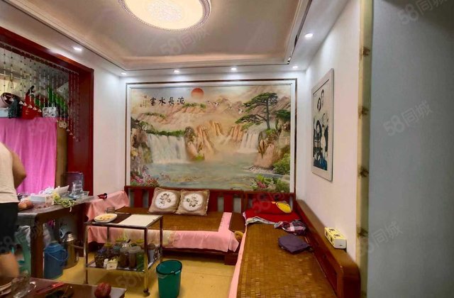 文轩本部 外国语 一中 精装一室隔两室 新时代小区 停车方便