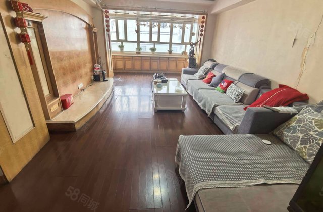 恒福大厦3室2厅134.12㎡210万二手房图片