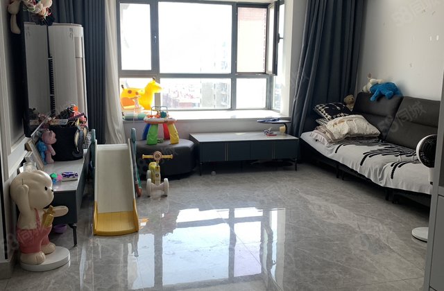 这套真赔30万，莲湖新城边户，精修拎包即住，观景，徒骇河边新