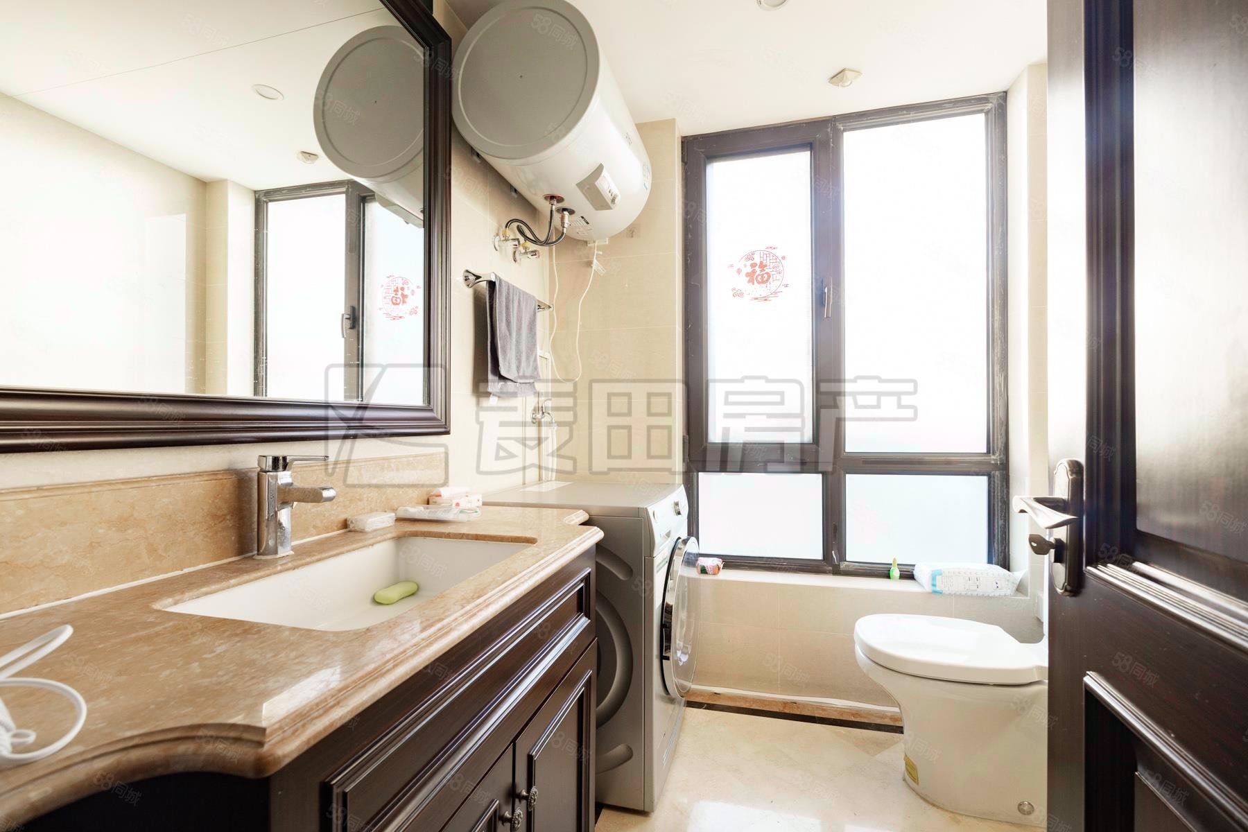 楓丹壹號(hào)(二期)3室2廳2衛(wèi)116㎡南北620萬(wàn)