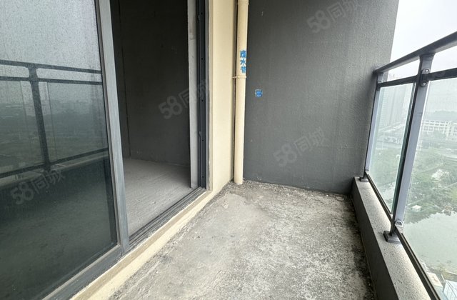 美的悦山3室2厅96㎡36.8万二手房图片