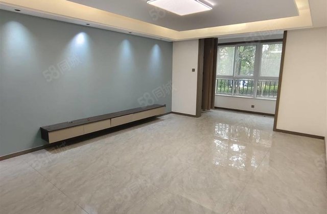 未来城3室2厅146㎡65万二手房图片
