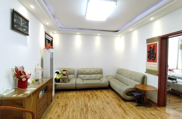 当代国际 东昌丽都三室两卫 带地下室 免大税 看房方便